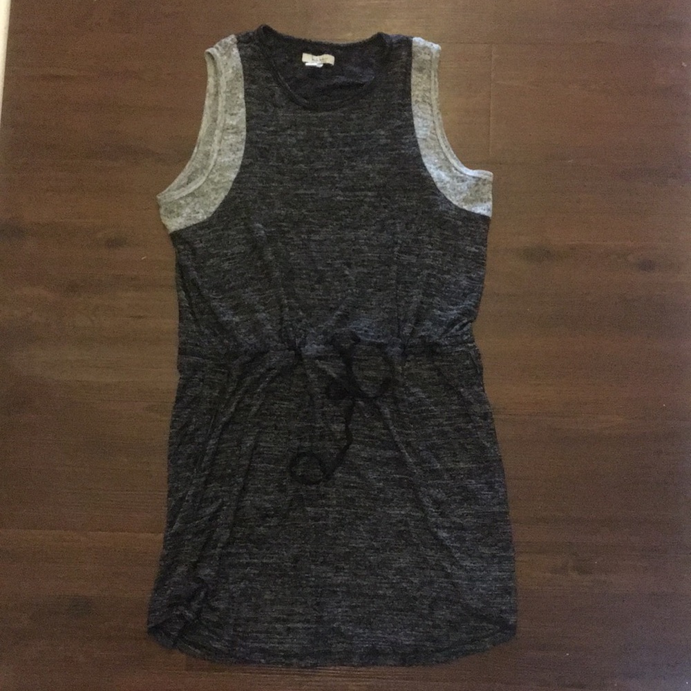 Athletic leisure dress